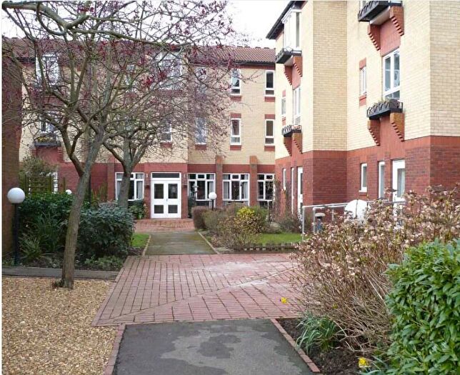 1 Bedroom Flat To Rent In Parsons Lane, CB6