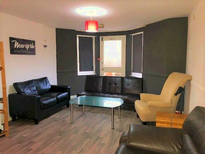 1 Bedroom House Of Multiple Occupation To Rent In Newport Road, Cardiff(City), CF24