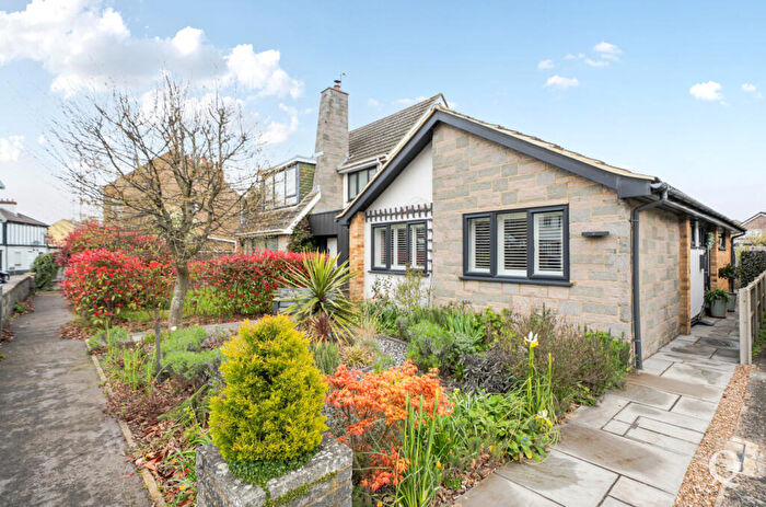 2 Bedroom Bungalow For Sale In Roonagh Court, Sittingbourne, Kent, ME10