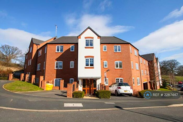 2 Bedroom Flat To Rent In Caban Close, Birmingham, B31
