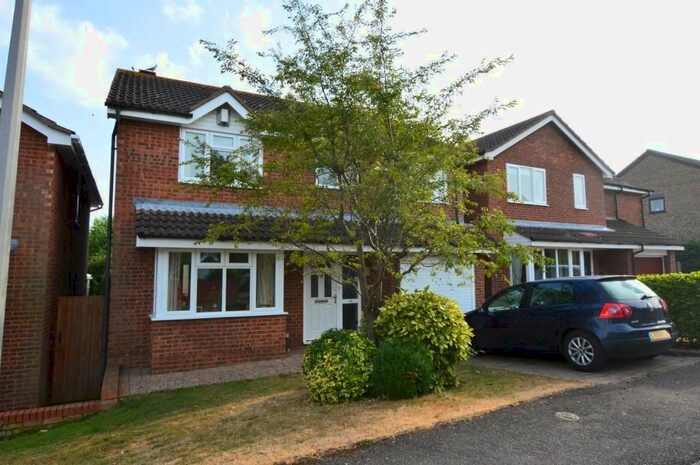 4 Bedroom Detached House To Rent In Foxhill, Olney, MK46