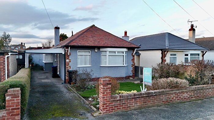 2 Bedroom Bungalow For Sale In Gillian Drive, Rhyl, LL18