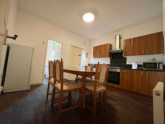 1 Bedroom Flat To Rent In Sharrow Vale Road, Sheffield, S11
