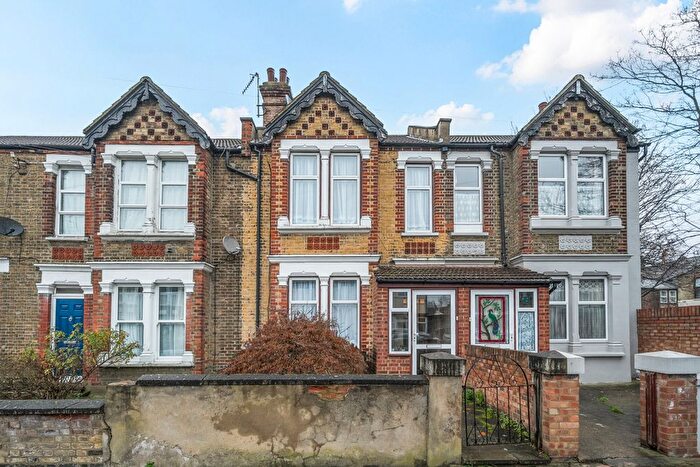 4 Bedroom Terraced House For Sale In Gatling Road, London, SE2
