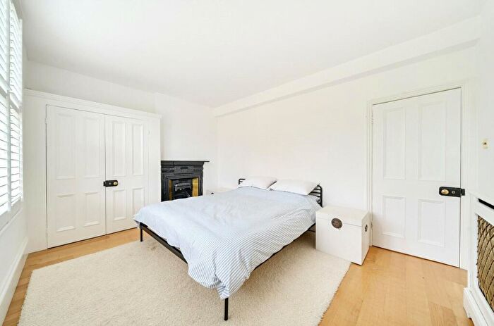 6 Bedroom Terraced House For Sale In Glenloch Road, Belsize Park, London, NW3