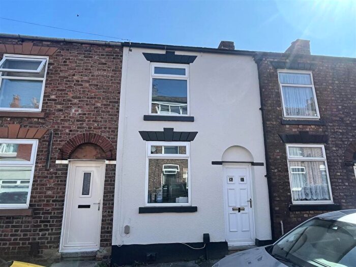 2 Bedroom Terraced House To Rent In Crompton Road, Macclesfield, SK11