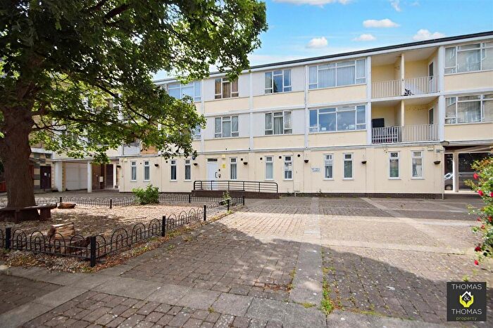 1 Bedroom Flat To Rent In Fountain SquareGloucester, GL1