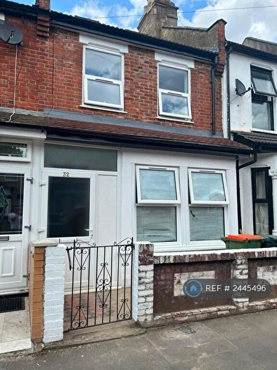 5 Bedroom Terraced House To Rent In Stanley Road, London, E12
