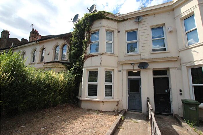 2 Bedroom Flat For Sale In Herbert Road, Woolwich, SE18