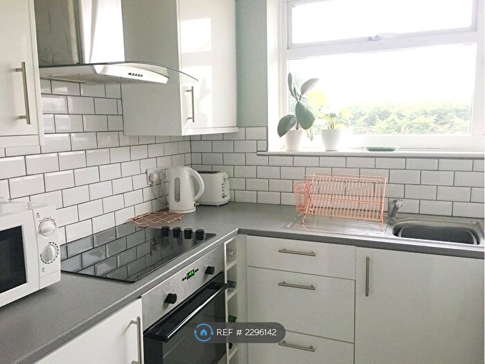 2 Bedroom Maisonette To Rent In St Georges Drive, Cheltenham, GL51