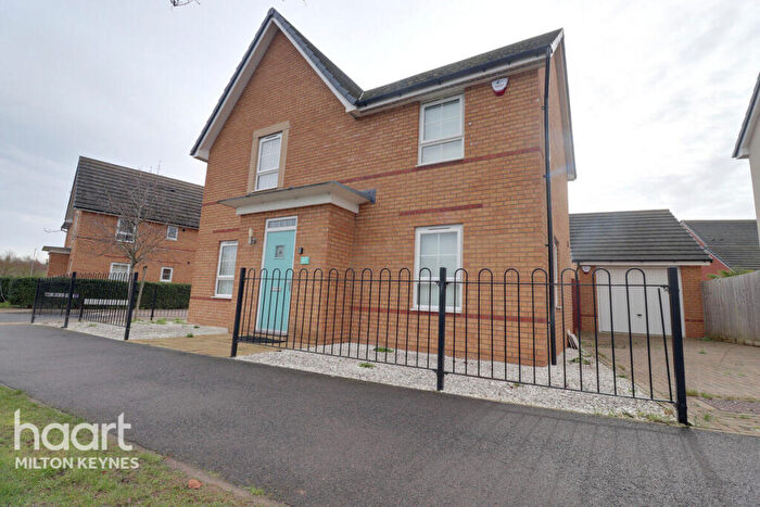 4 Bedroom Detached House To Rent In Broughton Grounds Lane, Brooklands, MK10