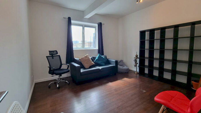 1 Bedroom Apartment To Rent In Treadway Street, London, E2