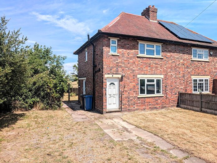 3 Bedroom Semi-Detached House For Sale In Main Street, Clifton Campville, Tamworth, B79