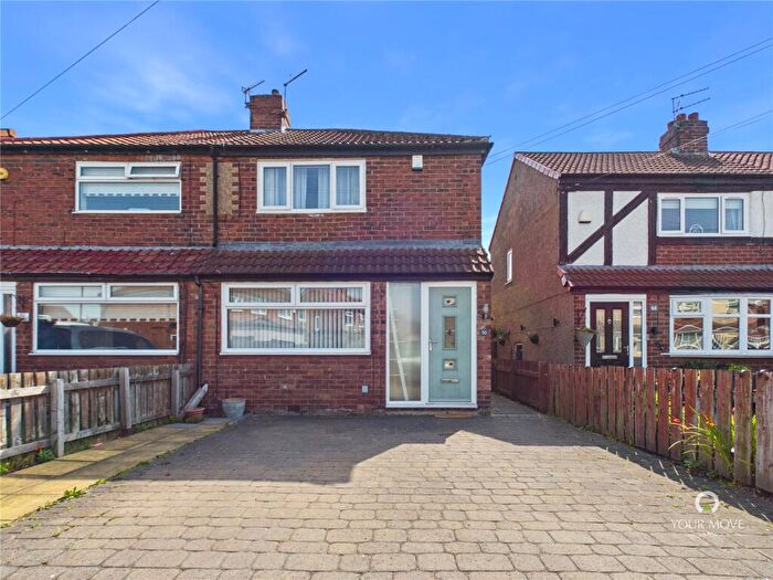 3 Bedroom Semi-Detached House For Sale In Lauderdale Avenue, Wallsend, Tyne And Wear, NE28