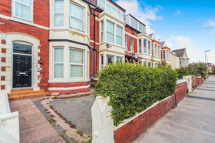 1 Bedroom Flat To Rent In Horncliffe Road, Blackpool, FY4