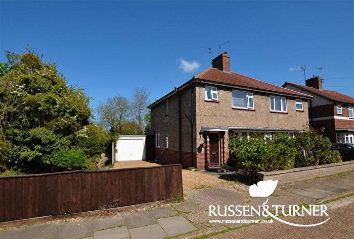3 Bedroom Semi-Detached House For Sale In Bedroom Family Home On Holcombe Avenue, PE30