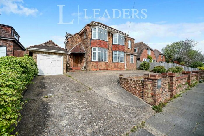 4 Bedroom Detached House To Rent In Benfield Way, Portslade, BN41