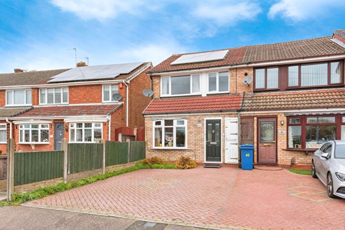 3 Bedroom End Of Terrace House For Sale In Reindeer Road, Fazeley, Tamworth, B78