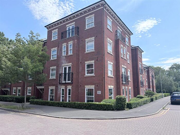 2 Bedroom Apartment For Sale In Turing Gate, Bletchley, Milton Keynes, MK3
