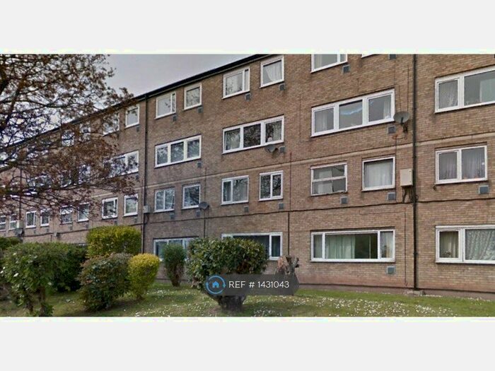 3 Bedroom Maisonette To Rent In Wellington Place, Chester, CH1