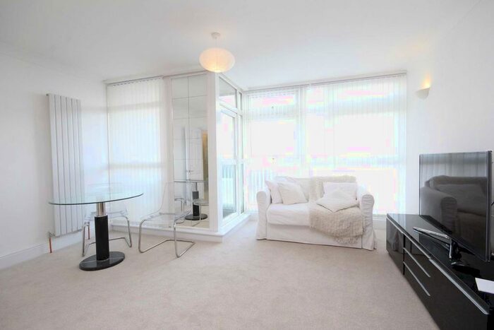 1 Bedroom Flat To Rent In Maida Vale, London, W9
