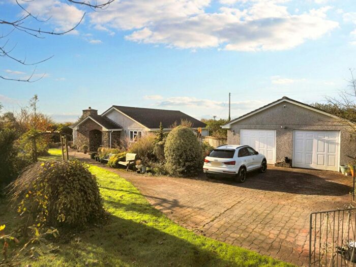 3 Bedroom Bungalow For Sale In Launcells, Bude, EX23