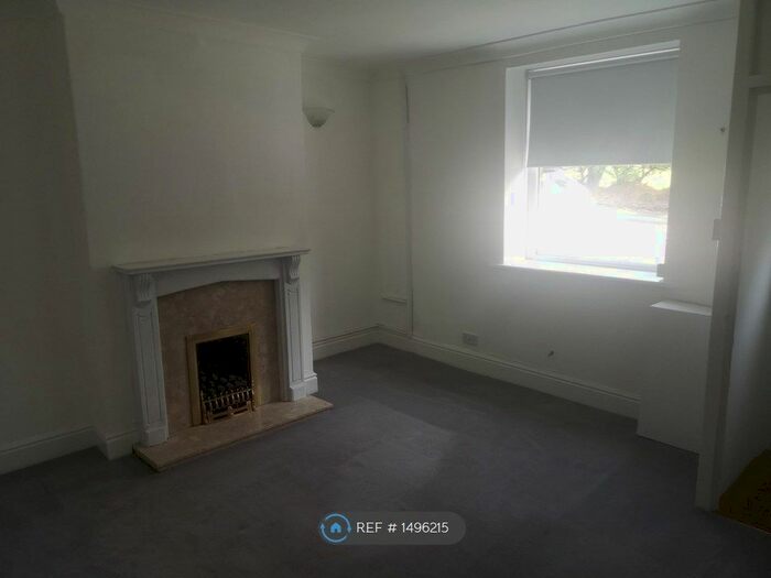 2 Bedroom Terraced House To Rent In Mottram Road, Broadbottom, SK14