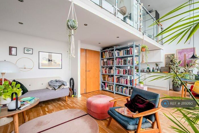 2 Bedroom Penthouse To Rent In King Edward's Road, London, E9