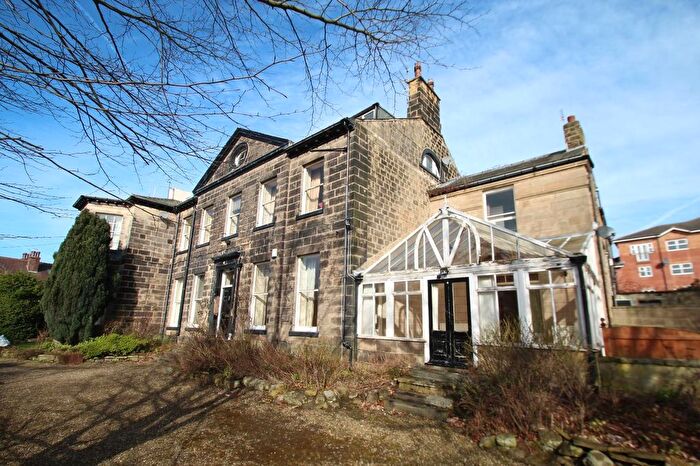 2 Bedroom Flat To Rent In Allerton Lodge Flats, Falkland Mount, Leeds, West Yorkshire, LS17