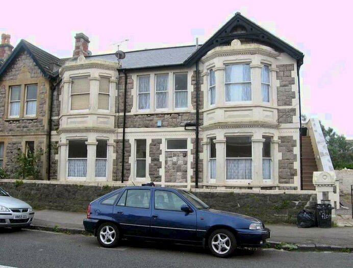2 Bedroom Flat To Rent In Clifton Road, Clarence Park, Weston-super-mare, BS23