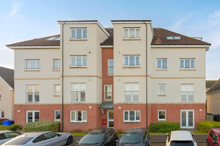 2 Bedroom Flat For Sale In Erskine Street, Stirling, FK7