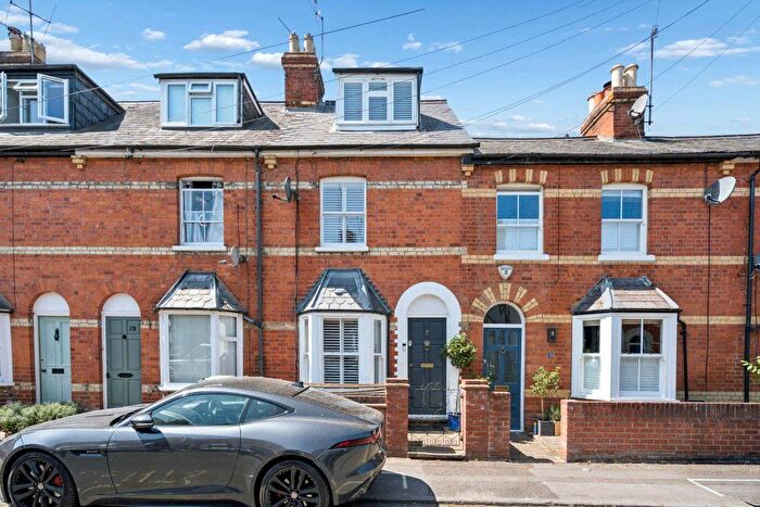 3 Bedroom Terraced House For Sale In Albert Road, Henley-On-Thames, Oxfordshire, RG9