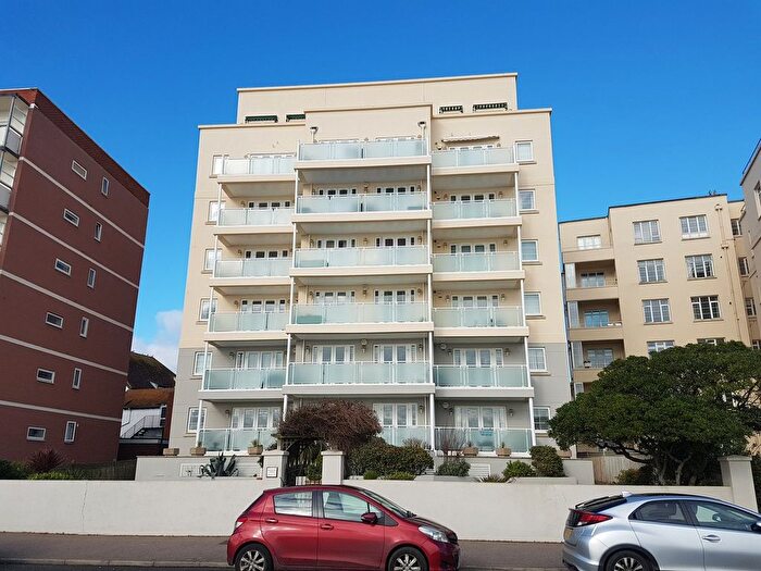 3 Bedroom Flat For Sale In Bedford Avenue, Bexhill-On-Sea, TN40