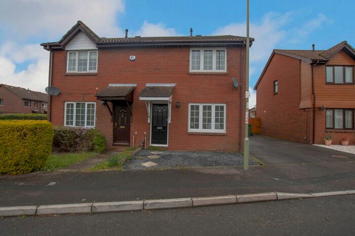 3 Bedroom Semi-Detached House To Rent In Yarrow Way, Locks Heath, Southampton, SO31