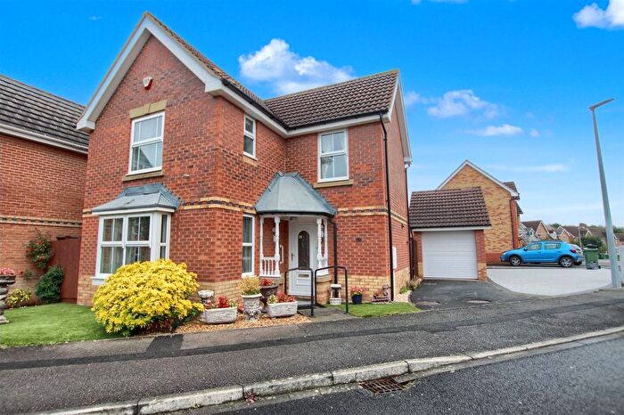 3 Bedroom Detached House For Sale In Tarr Steps, Ingleby Barwick, TS17
