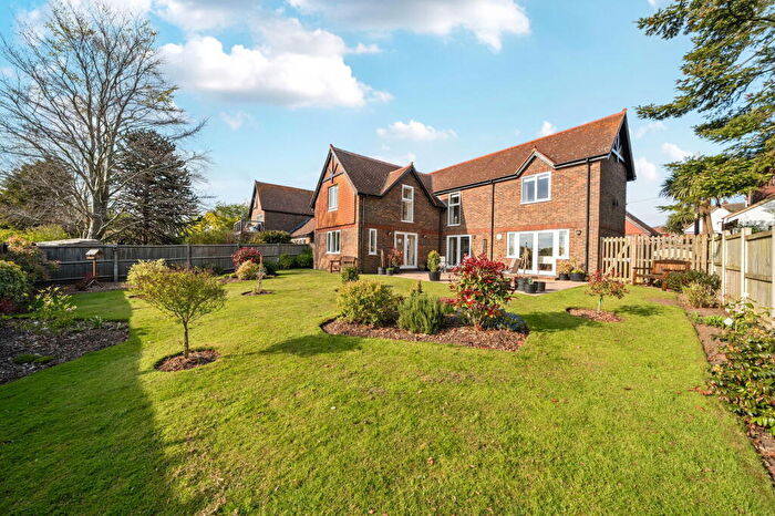 4 Bedroom Detached House For Sale In New Street, Ash, Canterbury, CT3