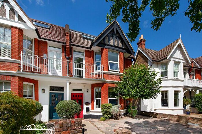 6 Bedroom Semi Detached House To Rent In Palewell Park, East Sheen, SW14