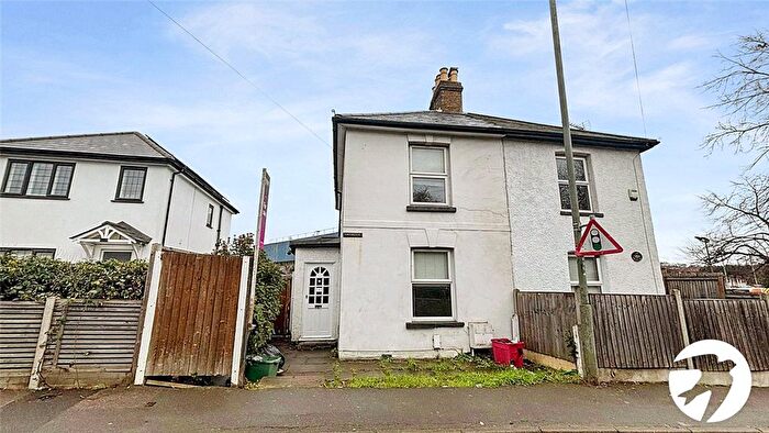 2 Bedroom Semi Detached House To Rent In Leesons Hill, Orpington, BR5