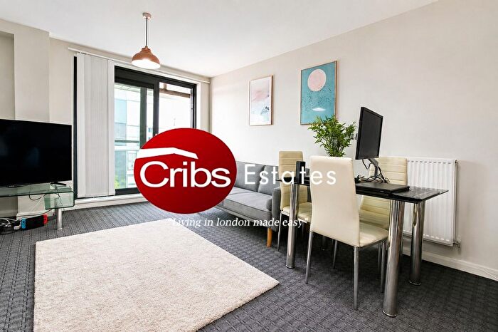 2 Bedroom Flat To Rent In Millharbour, E14