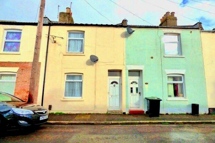 2 Bedroom Terraced House To Rent In Mayfield Road, Gosport, PO12