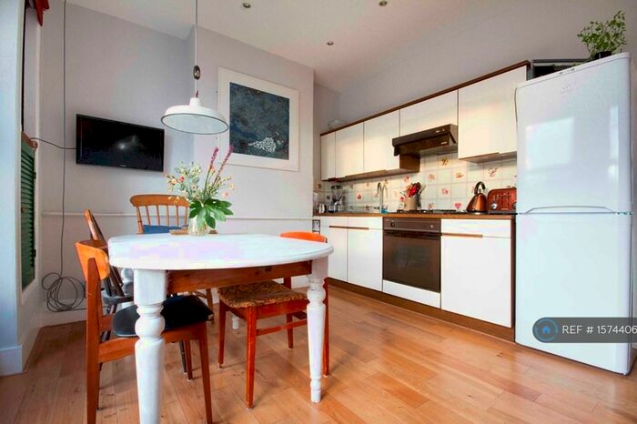 1 Bedroom Flat To Rent In Teesdale Street, London, E2