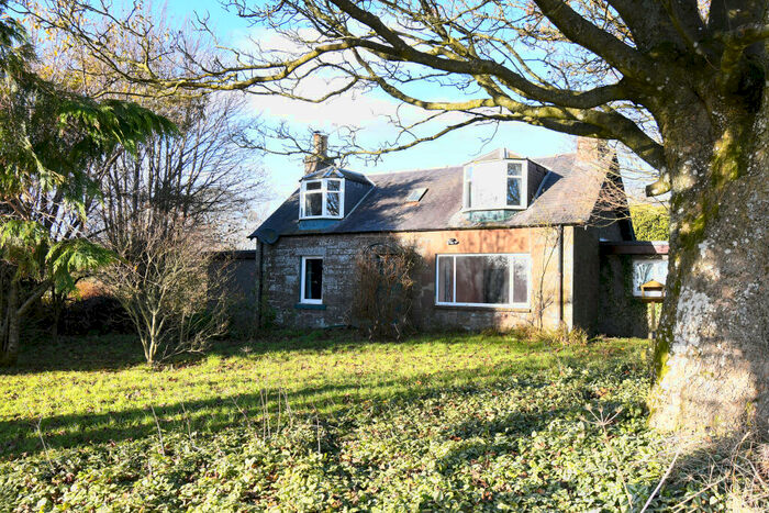 3 Bedroom Cottage For Sale In Upper Dysart, Montrose, DD10