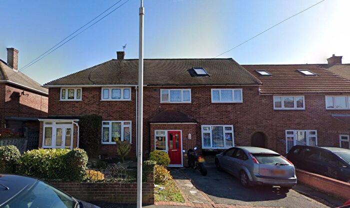 4 Bedroom Property To Rent In Retford Road, Romford, RM3