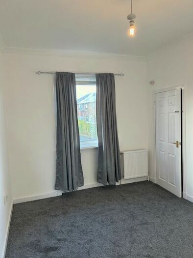 3 Bedroom Flat To Rent In Talla Road, Hillington, Glasgow, G52