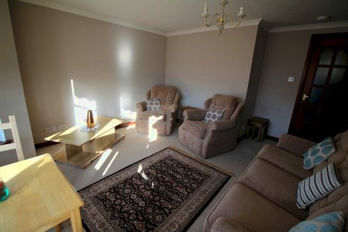 2 Bedroom Flat To Rent In Holburn Street, City Centre, Aberdeen, AB10