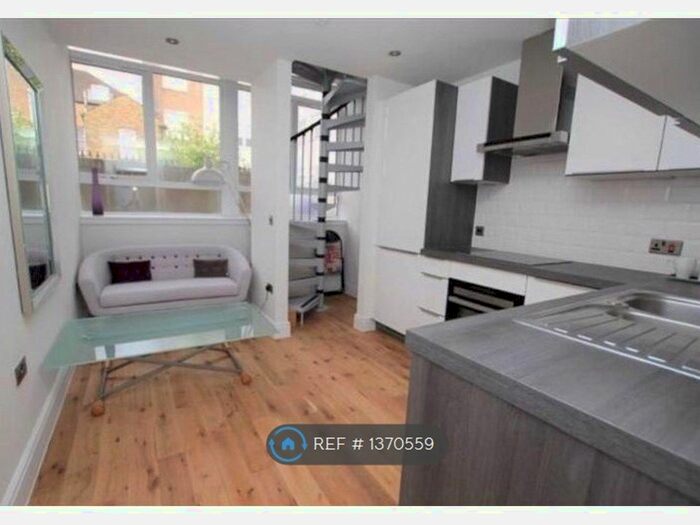 1 Bedroom Flat To Rent In Quant Building, London, E17