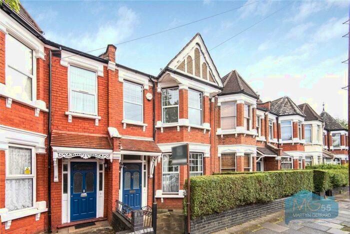 4 Bedroom Terraced House To Rent In Northcott Avenue, London, N22