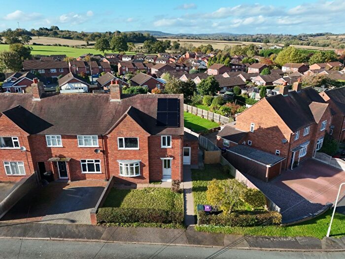 3 Bedroom End Of Terrace House For Sale In Sydney Cottage Drive, Bridgnorth, Shropshire, WV16