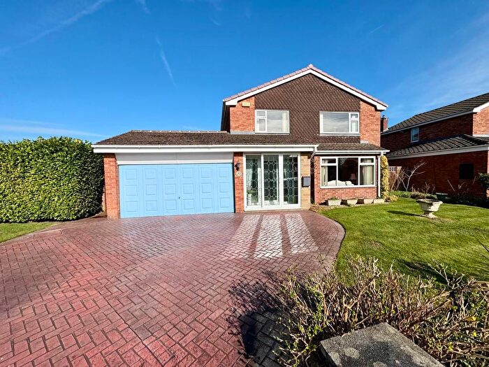 4 Bedroom Property For Sale In Balmoral Drive, Holmes Chapel, CW4