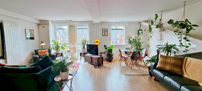 1 Bedroom Flat To Rent In Shad Thames, London, SE1